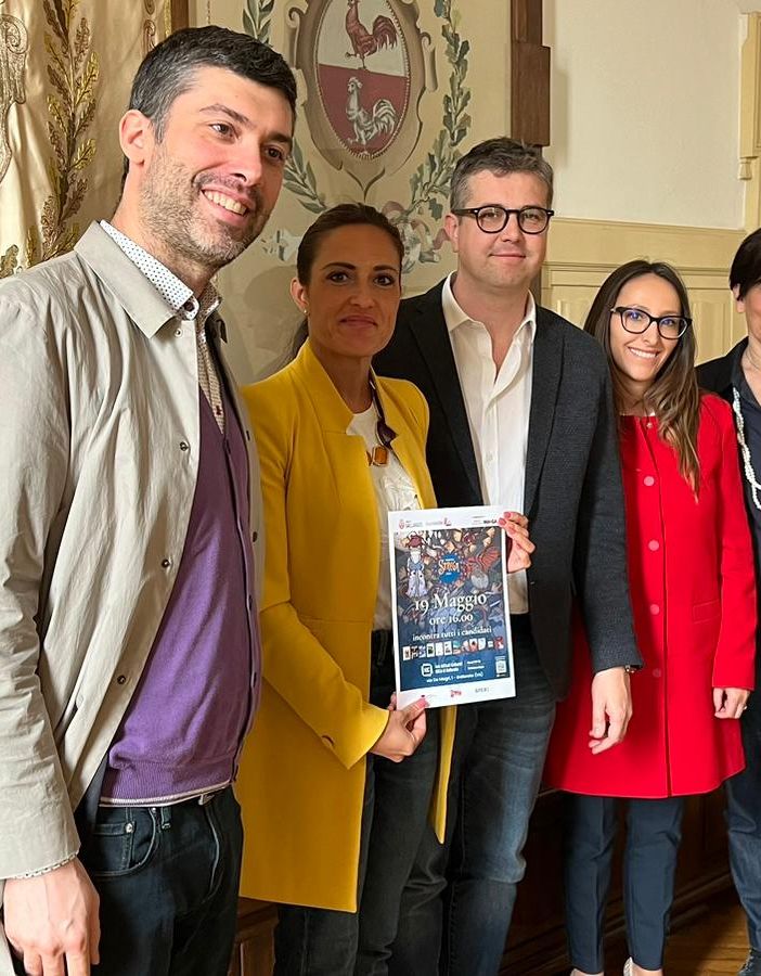 A Gallarate fa tappa il prestigioso Premio Strega: «Celebriamo così i 25 anni del nostro Duemilalibri»