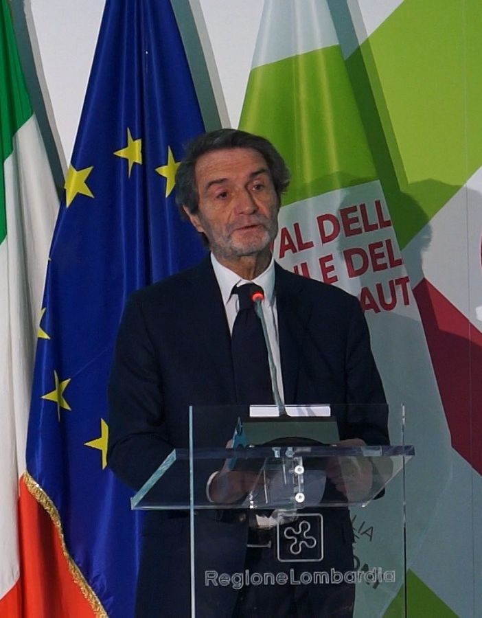 FOTO. &quot;L'Italia delle Regioni&quot; parte dalla Lombardia. Fontana: «Composizione degli interessi di tutti e non contrapposizione»