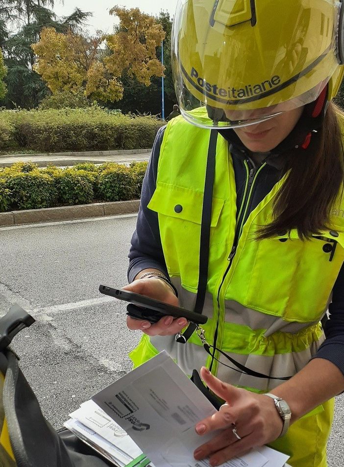 AAA cercasi portalettere in provincia di Varese