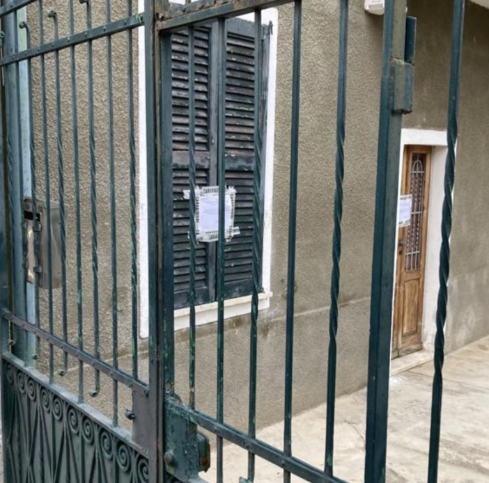 Marnate, uccide la madre e tenta di togliersi la vita