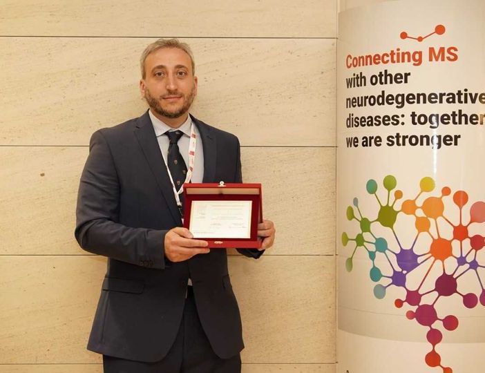 Il dottor Luca Peruzzotti-Jametti in una foto dalla pagina Facebook del Comune di Somma