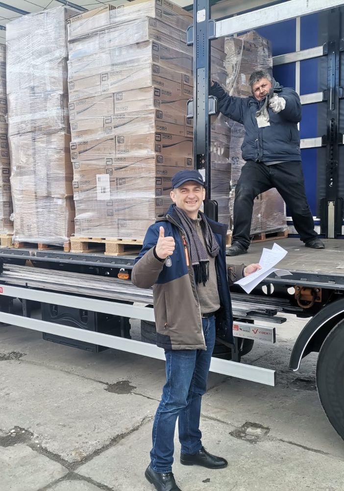 Il Tir della solidarietà partito da Ternate è arrivato a destinazione in Ucraina