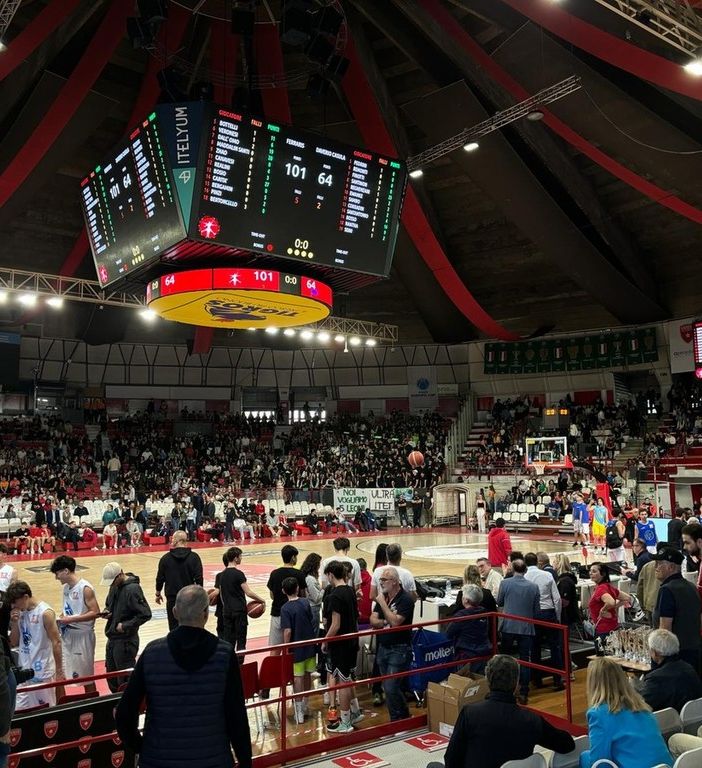 Il grande pubblico di Masnago alla finale della School Cup 2024