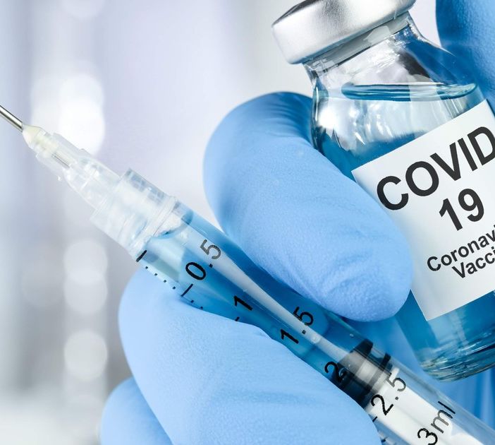 Vaccini anti Covid: somministrate ieri in Lombardia 4.190 dosi agli over 80