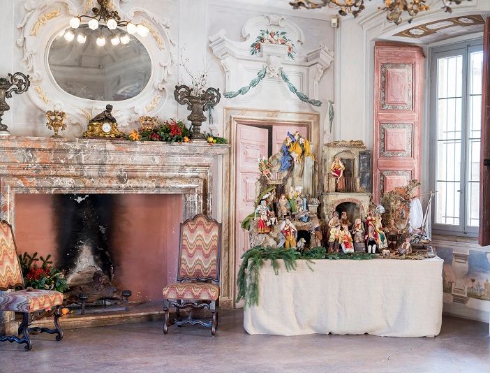 Il presepe della tradizione napoletana a Villa Della Porta Bozzolo