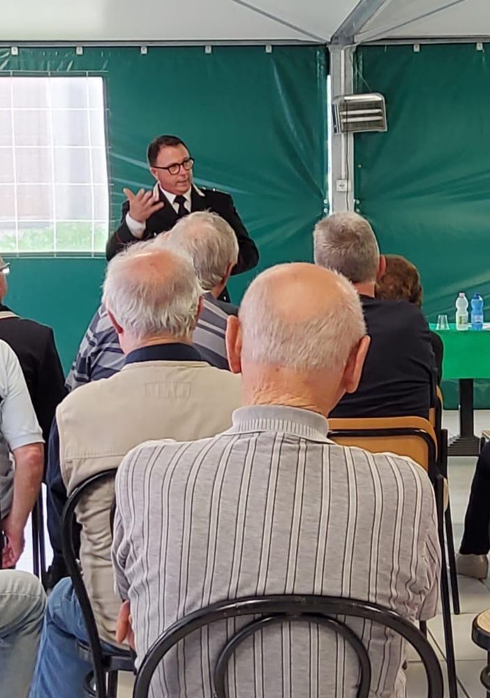 Anziani a scuola anti-truffa dai Carabinieri