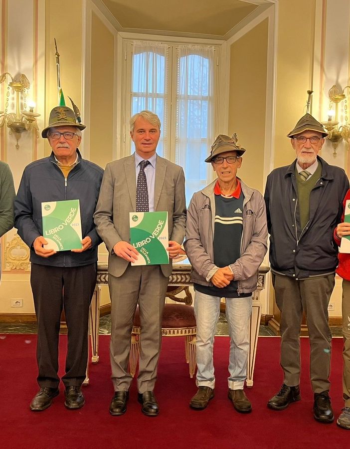 Alpini, un grande cuore: la sezione provinciale di Varese è la quinta in Italia per ore di volontariato e raccolta fondi