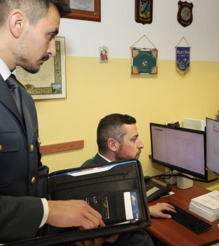 Cibi e bevande di pregio con i soldi del Pnrr: tre persone denunciate dalla Finanza