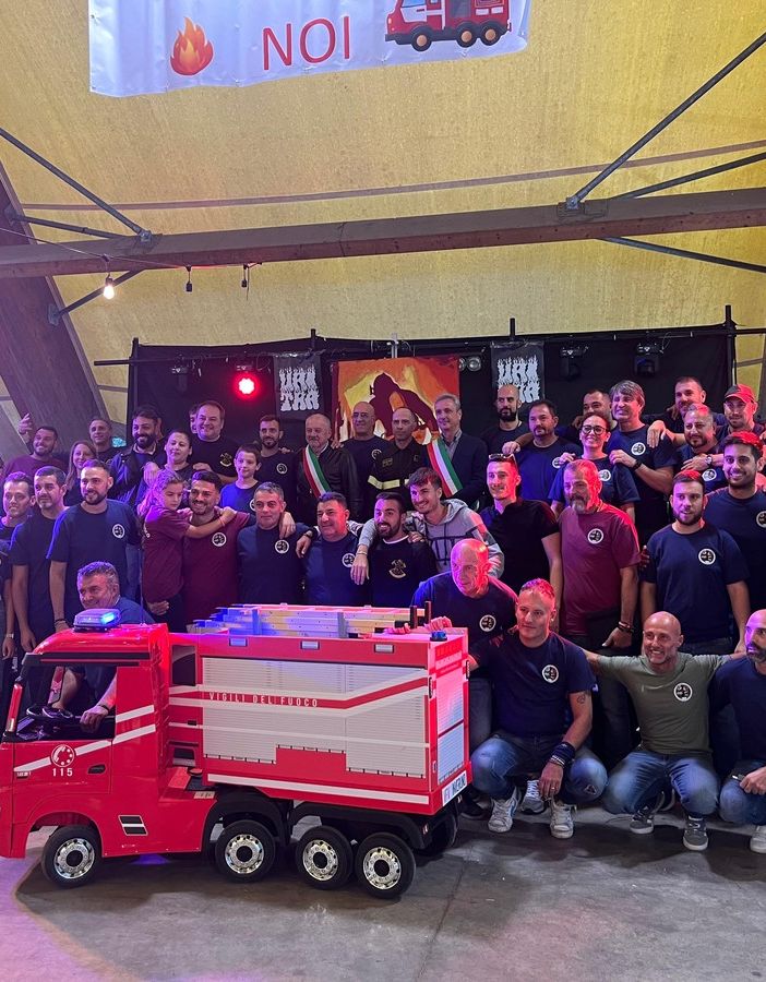 FOTO. &quot;Un giorno da pompiere&quot; per ricordare Alessio Teoldi e Roberto Di Saveri