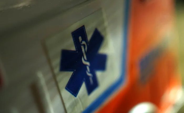 Scontro tra moto a Vergiate, pedone investito a Gallarate