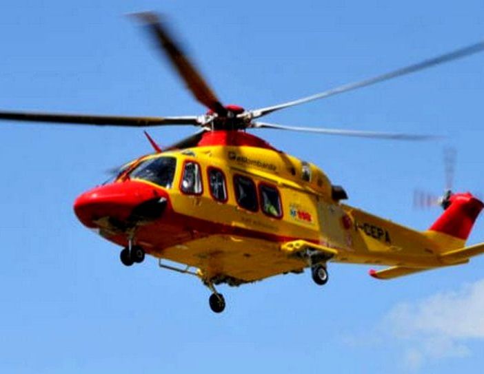 Schiacciato da una pressa in fabbrica: morto un operaio di 34 anni a Gornate Olona