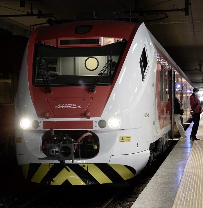 Sciopero del 5 febbraio: disagi per treni e collegamenti aeroportuali