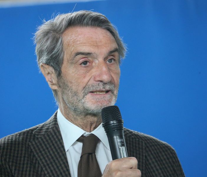 «Felice per mia moglie e i miei figli. Sono stato infamato ma il tempo è galantuomo»: così Attilio Fontana dopo il proscioglimento per la vicenda camici