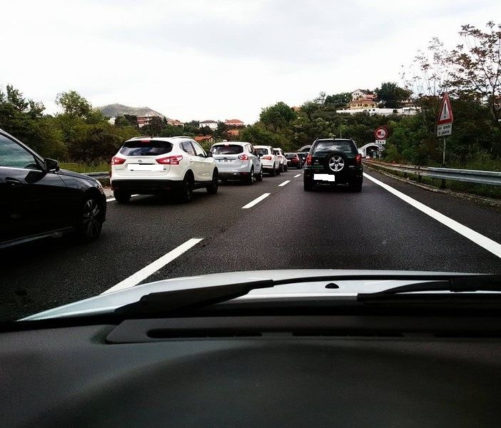 Autostrada dei Fiori, code per traffico intenso tra Pietra Ligure e Savona