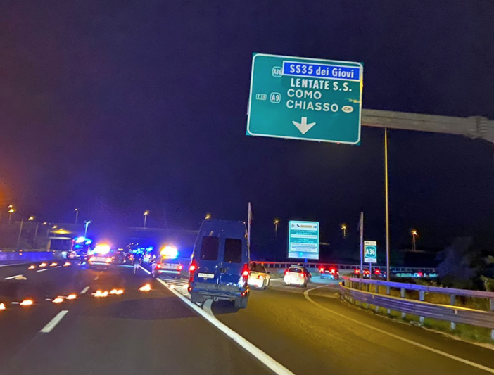 Scontro tra due auto sull'A8: autostrada chiusa in direzione Varese