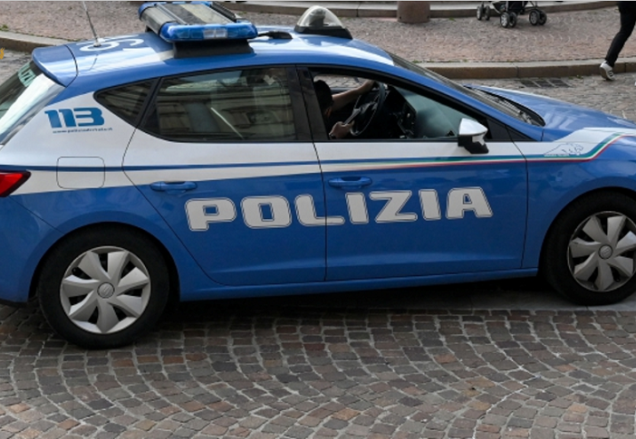 Diciottenne al parco con le dosi di hashish, denunciato dalla polizia