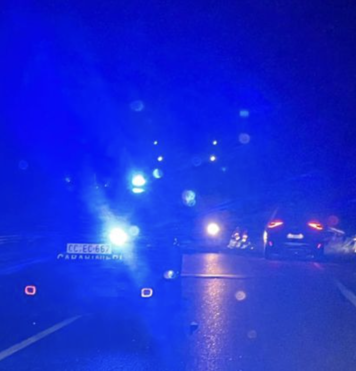 Carabiniere investito sulla provinciale a Caravate