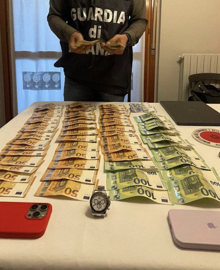 Arrestato dalla Finanza di Gallarate per riciclaggio il presidente del Novaromentin, società di Serie D