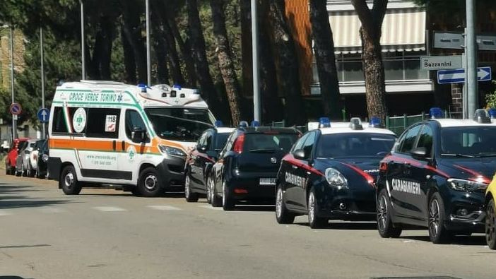 Ancora un femminicidio: pensionato uccide la moglie a bastonate nel Torinese