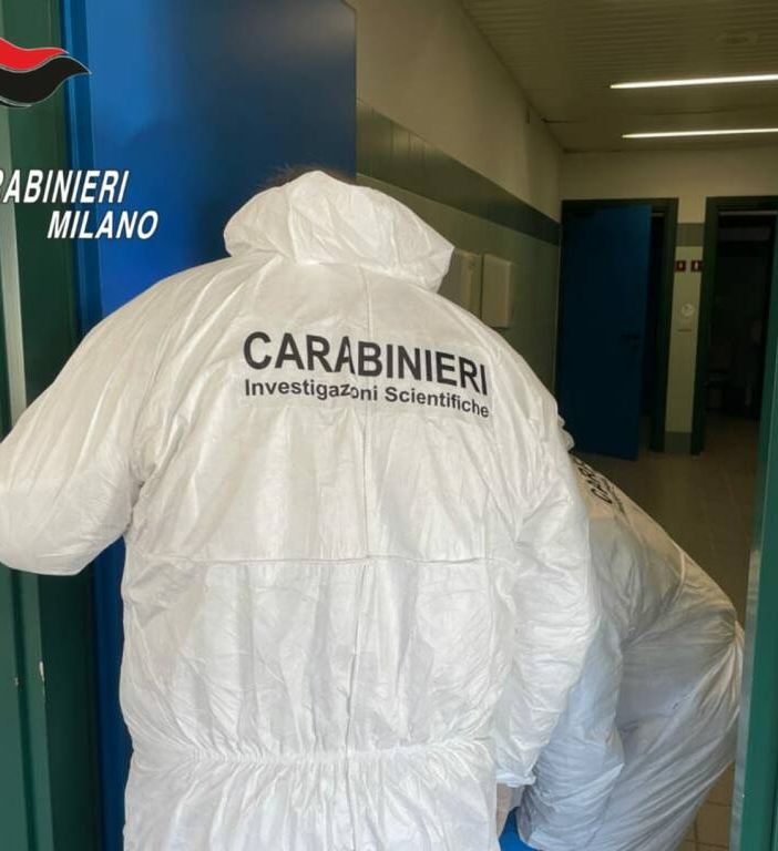 Università in lutto: tre minuti di silenzio per la ragazza trovata morta nei bagni