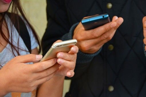 Patologie croniche e psichiche in aumento tra i giovanissimi, Agosti: «Il Covid ha aumentato l'infelicità che si traduce in una serie di disagi in costante aumento»