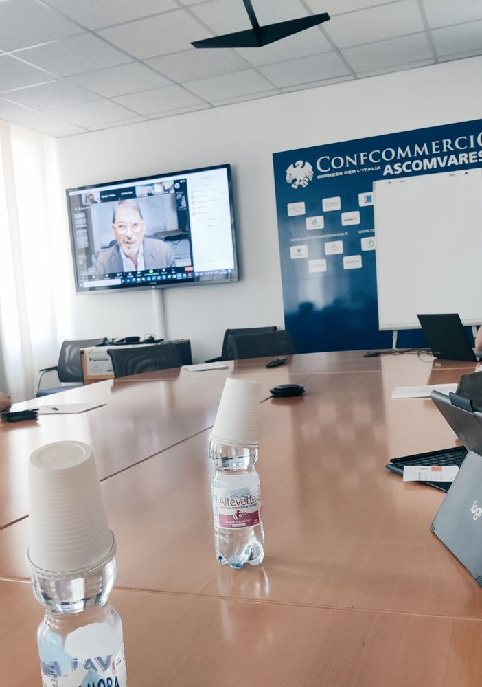 Varese spinge il terziario regionale. Crescono le imprese che hanno affrontato la pandemia con resilienza e innovazione
