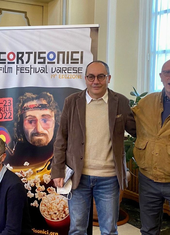 Cortisonici, quando Varese dà il meglio sul grande schermo: un festival da applausi