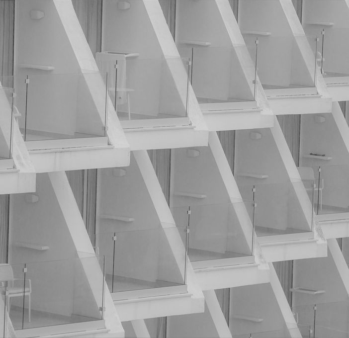 Astuti: «Ci sono anche studenti varesini bloccati a Malta nei Covid hotel»