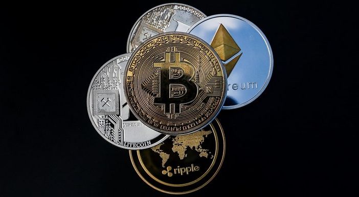 Criptovalute emergenti: occhi puntati su Polkadot, Chainlink e Avalanche