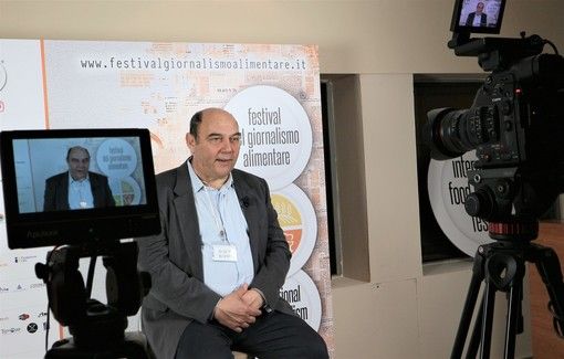 La Cucina con i fiori: il podcast di Claudio Porchia