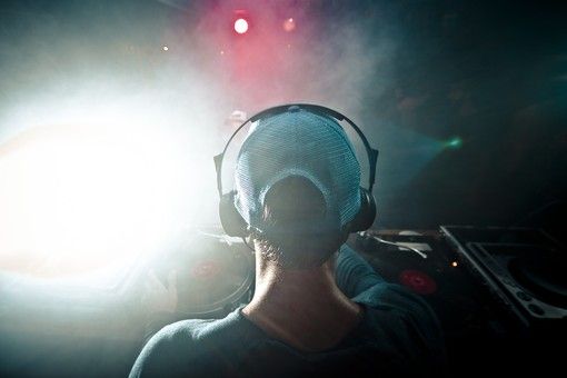 Busto: riapre la discoteca, Tar sospende provvedimento