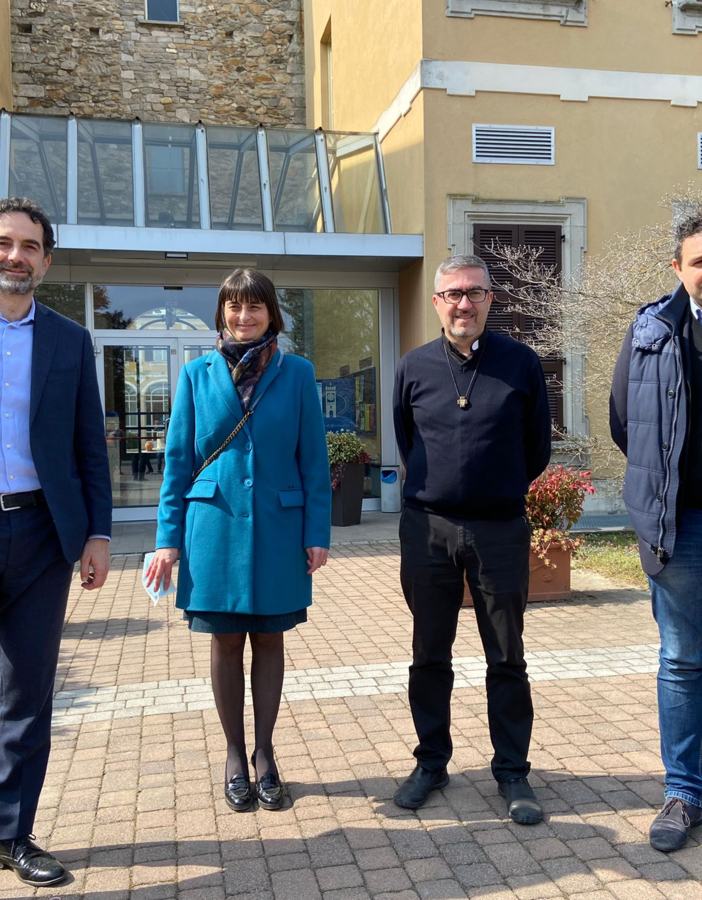 Alfieri e Astuti al “Don Guanella” di Ispra: «Rafforzare l'alleanza fra istituzioni e privato per accogliere chi fugge dalla guerra»