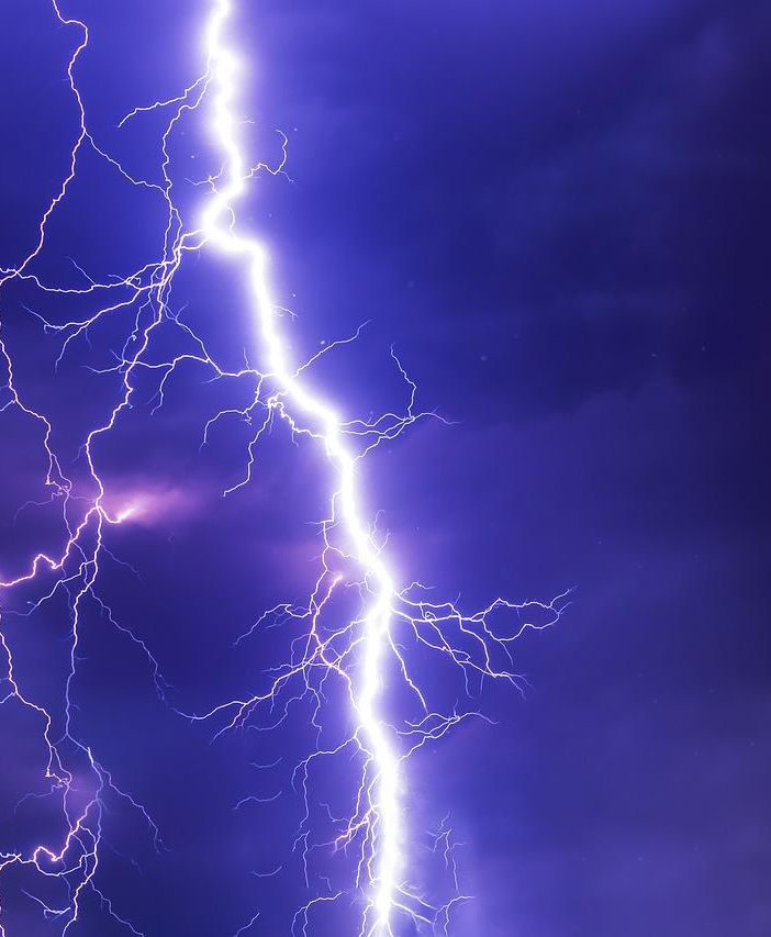 Temporali in arrivo in tutto il Varesotto, la Protezione civile lancia l'allerta gialla