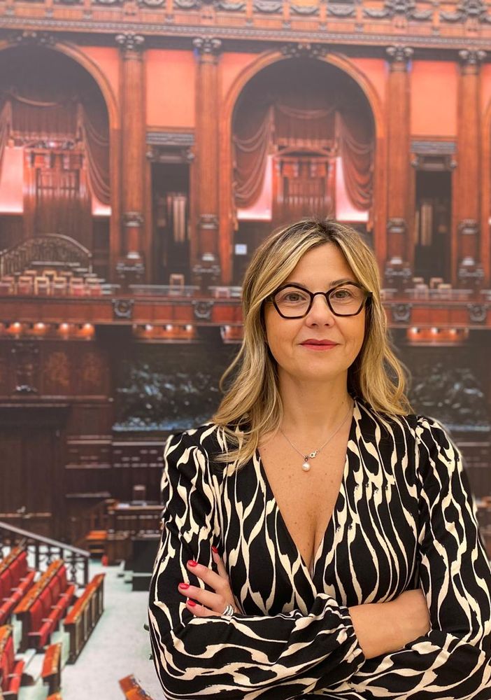 Maria Chiara Gadda sul caso Almasri: «Chi erano le persone con lui durante l'arresto?»