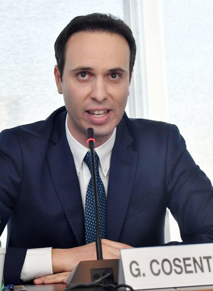 Mozione per l’abolizione del coprifuoco, Cosentino: «Necessaria la revoca del coprifuoco e l’aumento dei controlli»