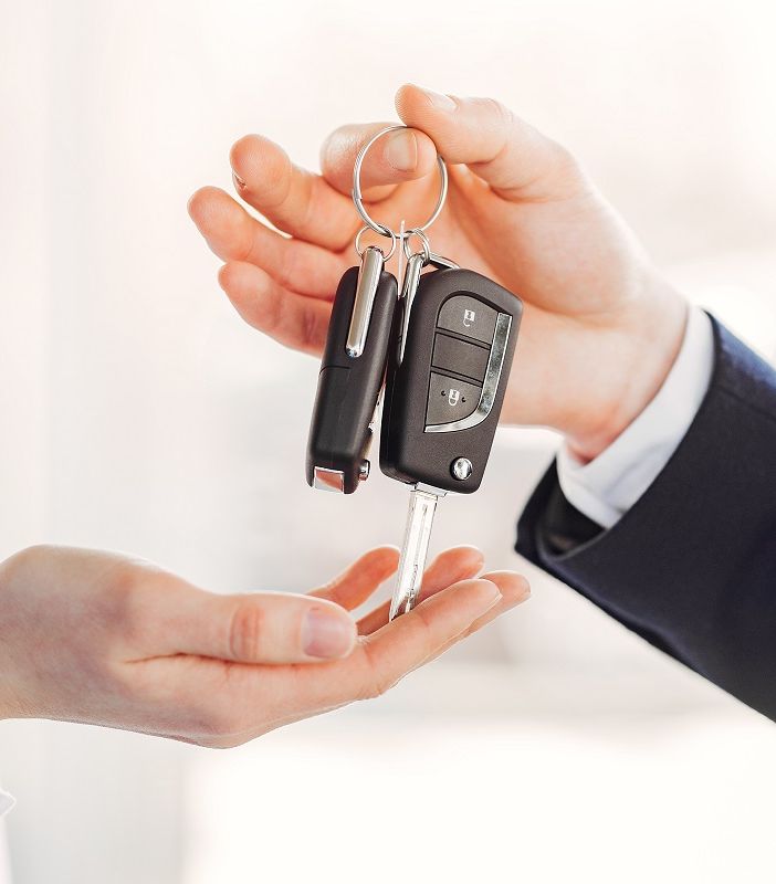Conviene davvero comprare l'auto?
