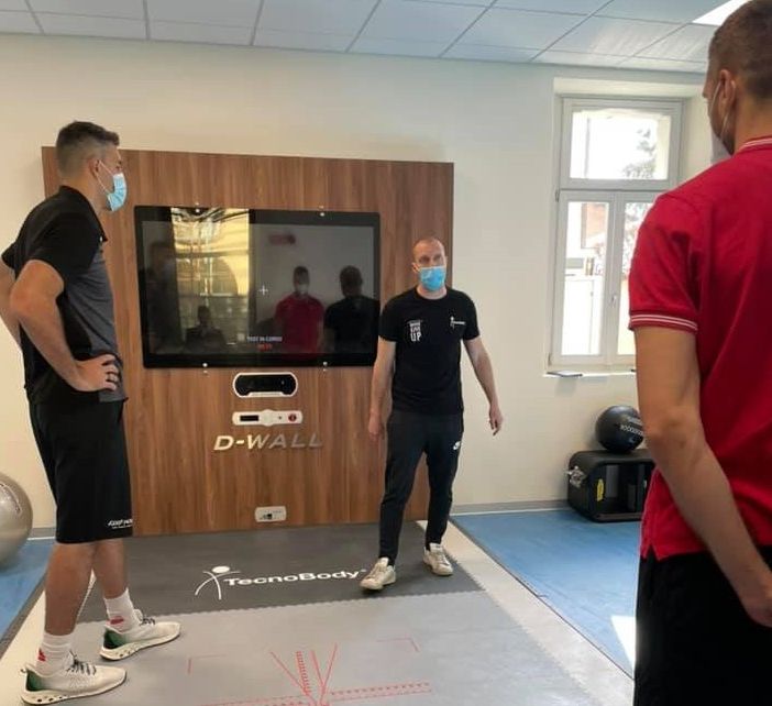 Ferrero e Scola testimonial della nuova palestra riabilitativa Smart della Clinica Isberg