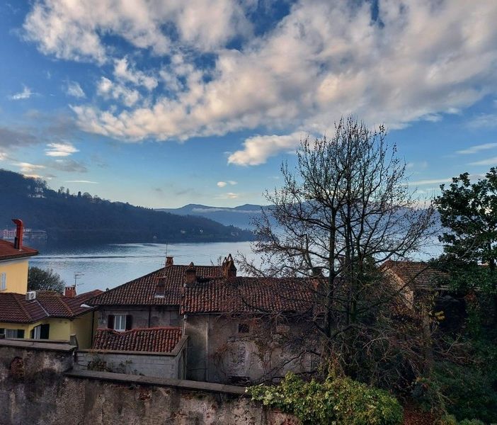 Ognissanti, tra le mete del “ponte lungo” ci sono il Lago Maggiore e il Varesotto