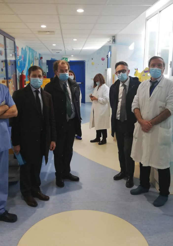 Emanuele Monti in visita agli ospedali di Varese: «Circolo e Del Ponte hub di riferimento per tutta la Lombardia»