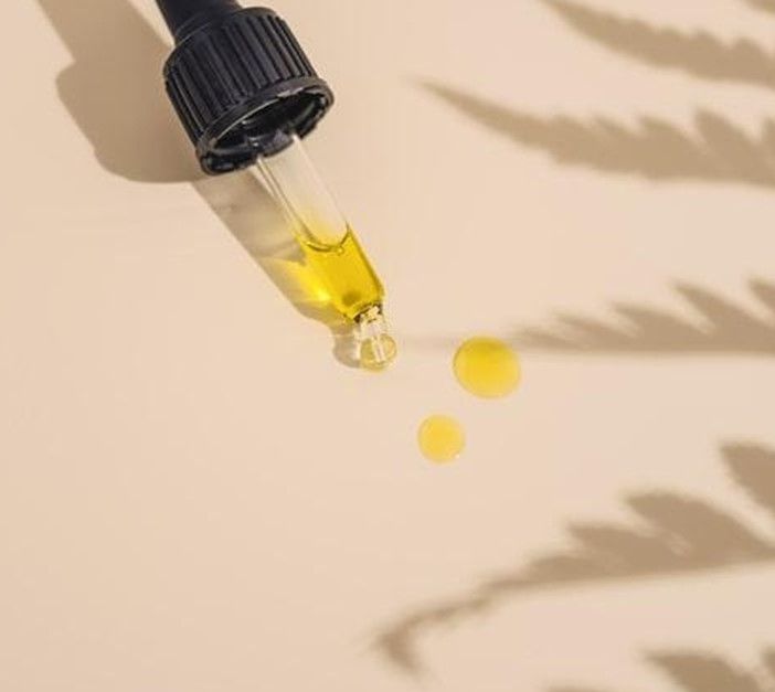 Olio di CBD: benefici e utilizzi