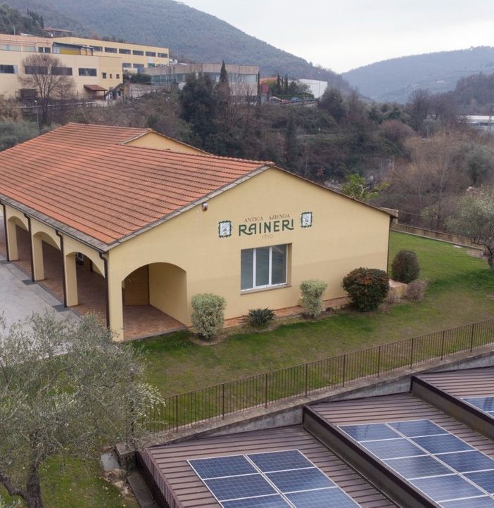 L’azienda Raineri di Chiusanico (Imperia)
