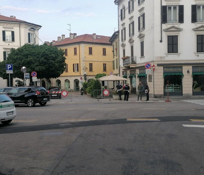 Centro chiuso per la movida. Venerdì e sabato piazza Beccaria e via Vetera pedonali