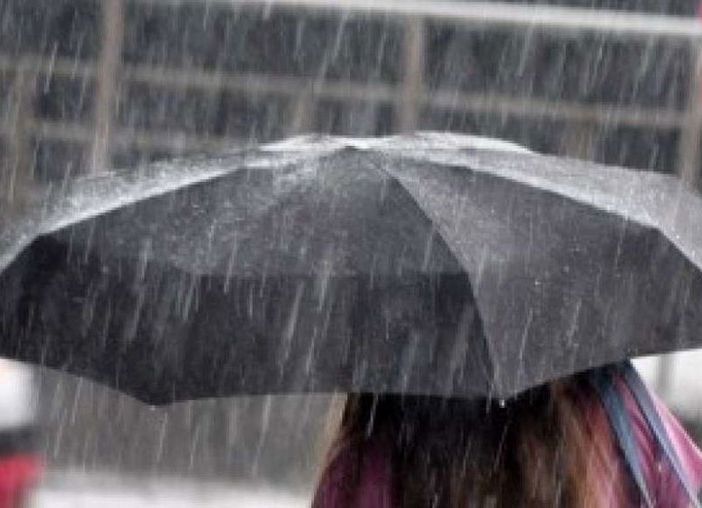 La pioggia è arrivata, allerta arancione fino alla prossima notte. Ecco cosa ci aspetta nel weekend
