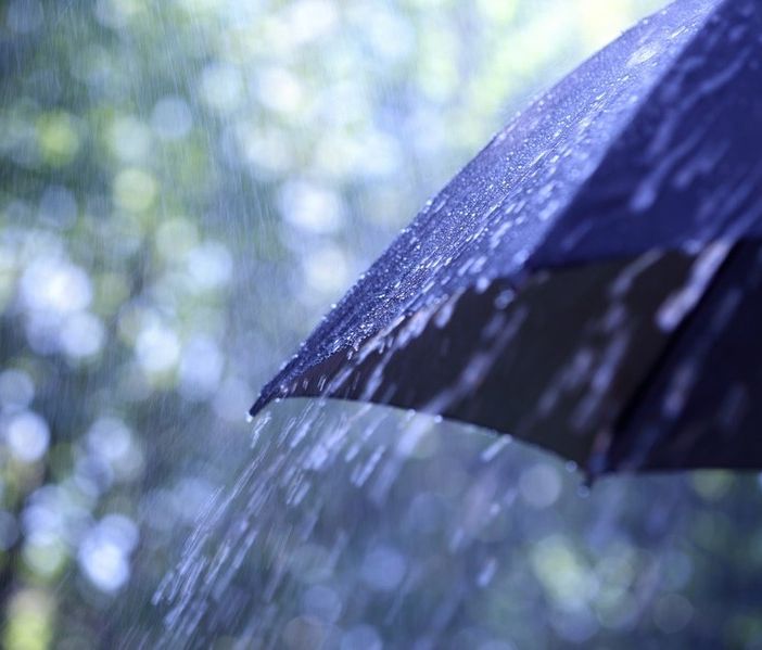 Aprite gli ombrelli, in arrivo 3 giorni di pioggia. C'è speranza per il weekend