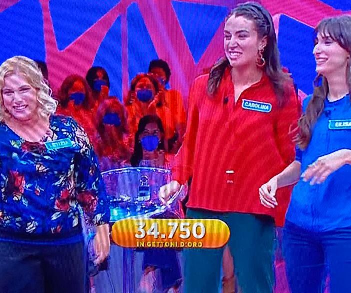 L'inchino di Rai 1 alle tre ragazze d'oro della provincia di Varese. Vinti 135 mila euro totali grazie a un'intesa vincente da record
