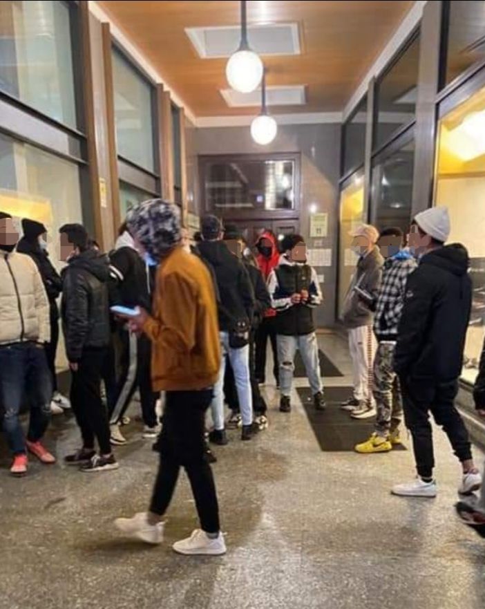 Alcol, droga e non solo. Zanzi: «Ho visto cosa accade in via Vittorio Veneto, situazione intollerabile»