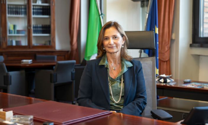 La rettrice Maria Pierro