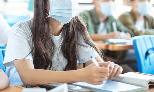 Istruzione, assessore Sala: studenti in presenza, «grazie a tutto il personale scolastico»