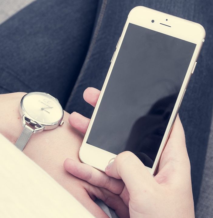 Come spiare un telefono cellulare conoscendo solo il numero IMEI