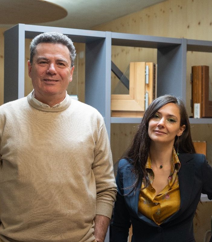 Carlo Bardelli, amministratore delegato di Novello Case, con Elena Zoja (foto Fabio Cadringher)